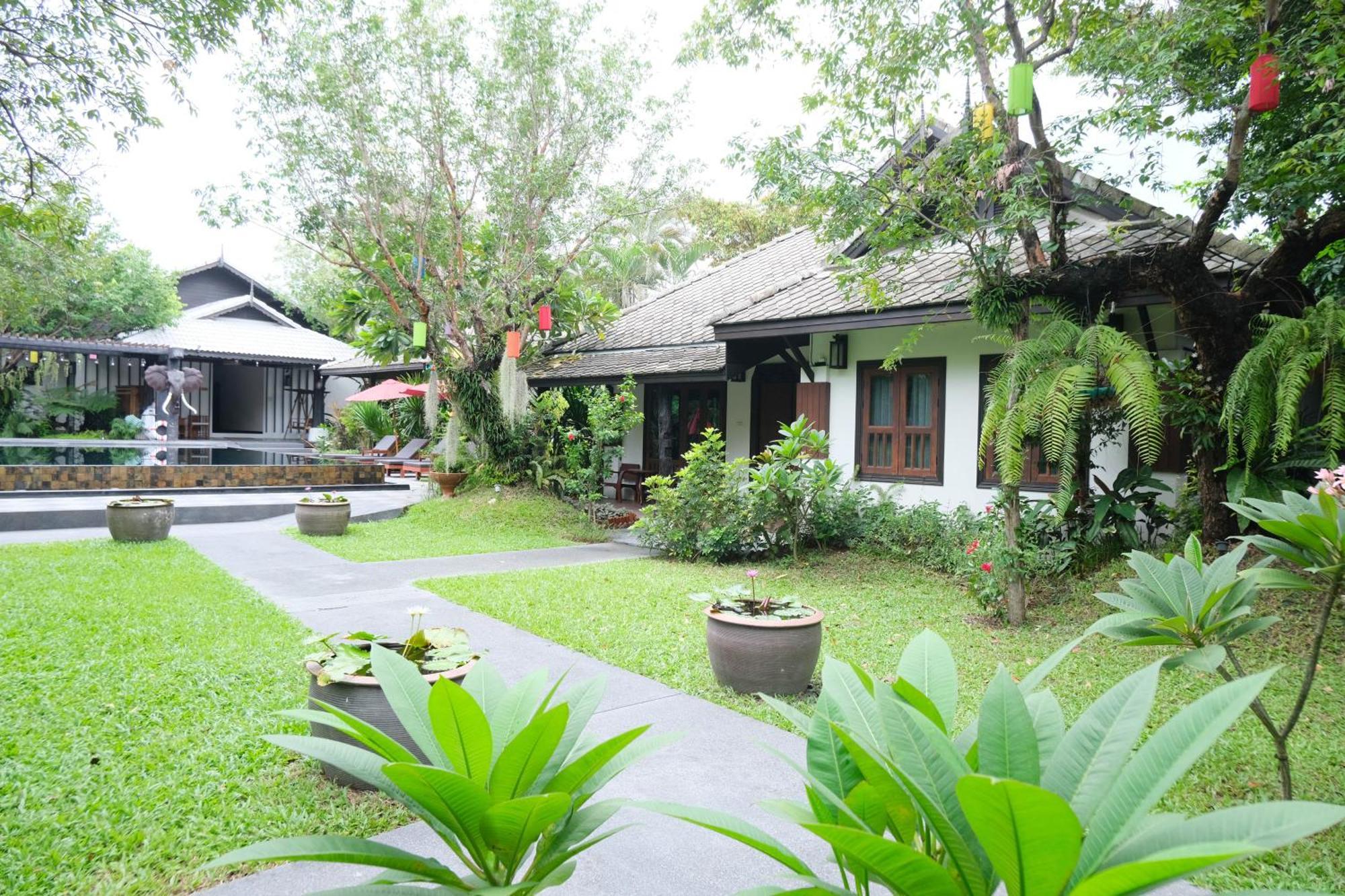 Vimarn Kaew Village And Resort Чиангмай Экстерьер фото